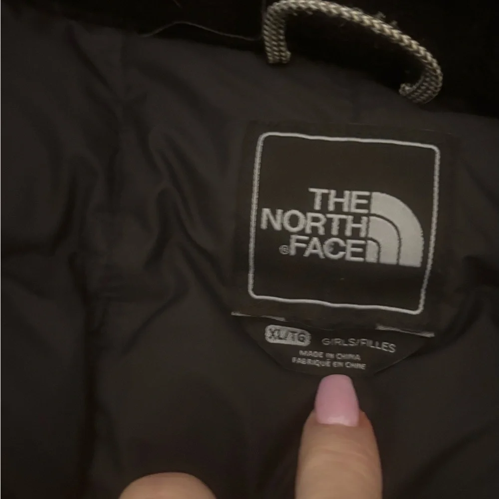 The North Face Girls Metropolis 550 Parka Jacket